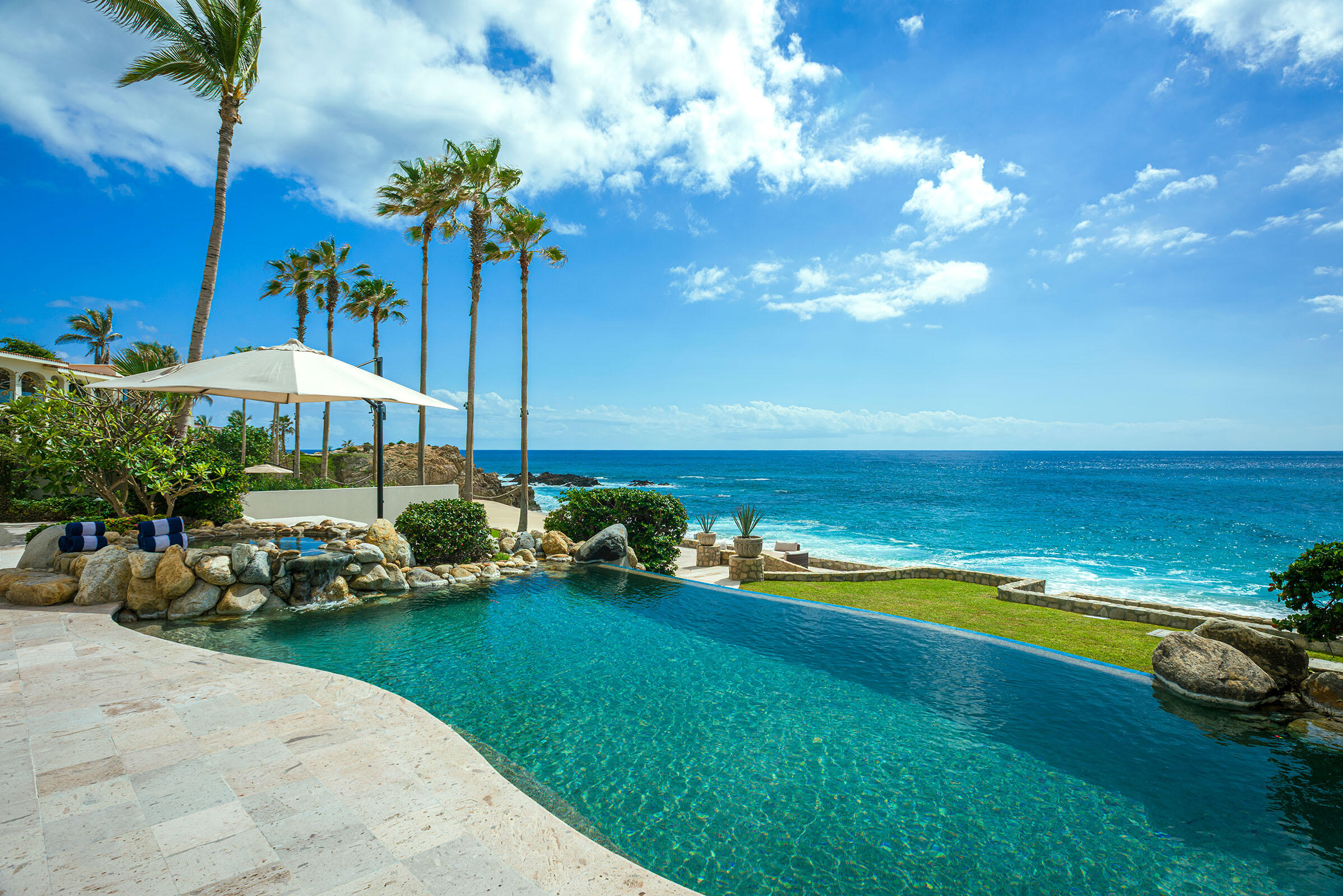 Cabo Luxury San Sebastian A refined retreat in harmony with the land, Casa Nube invites stillness, presence, and a deep connection to nature. Designed by acclaimed Mexican architect Hรฉctor Barroso, this exceptional residence is located within La Huerta San Sebastiรกnโa private enclaveof just ten architecturally significant homes in Todos Santos, Baja California Sur. Barroso's design philosophy blends architecture with emotion, memory, and habitatโwhere each space is shaped by light, material, and place. CasaBaja Workgroup, creators of La Huerta, is a local team of Todos Santos residents with over six for sale