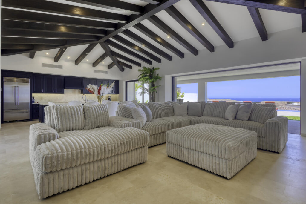 Cabo Luxury West Enclave Ritz-Carlton West Enclave, Ritz-Carlton Reserve Residence 10 offers an exceptional blend of modern luxury and serene coastal living. These single-level indoor/outdoor residences are thoughtfully designed to provide privacy and tranquility. Featuring expansive floor-to-ceiling windows, the homes showcase breathtaking for sale