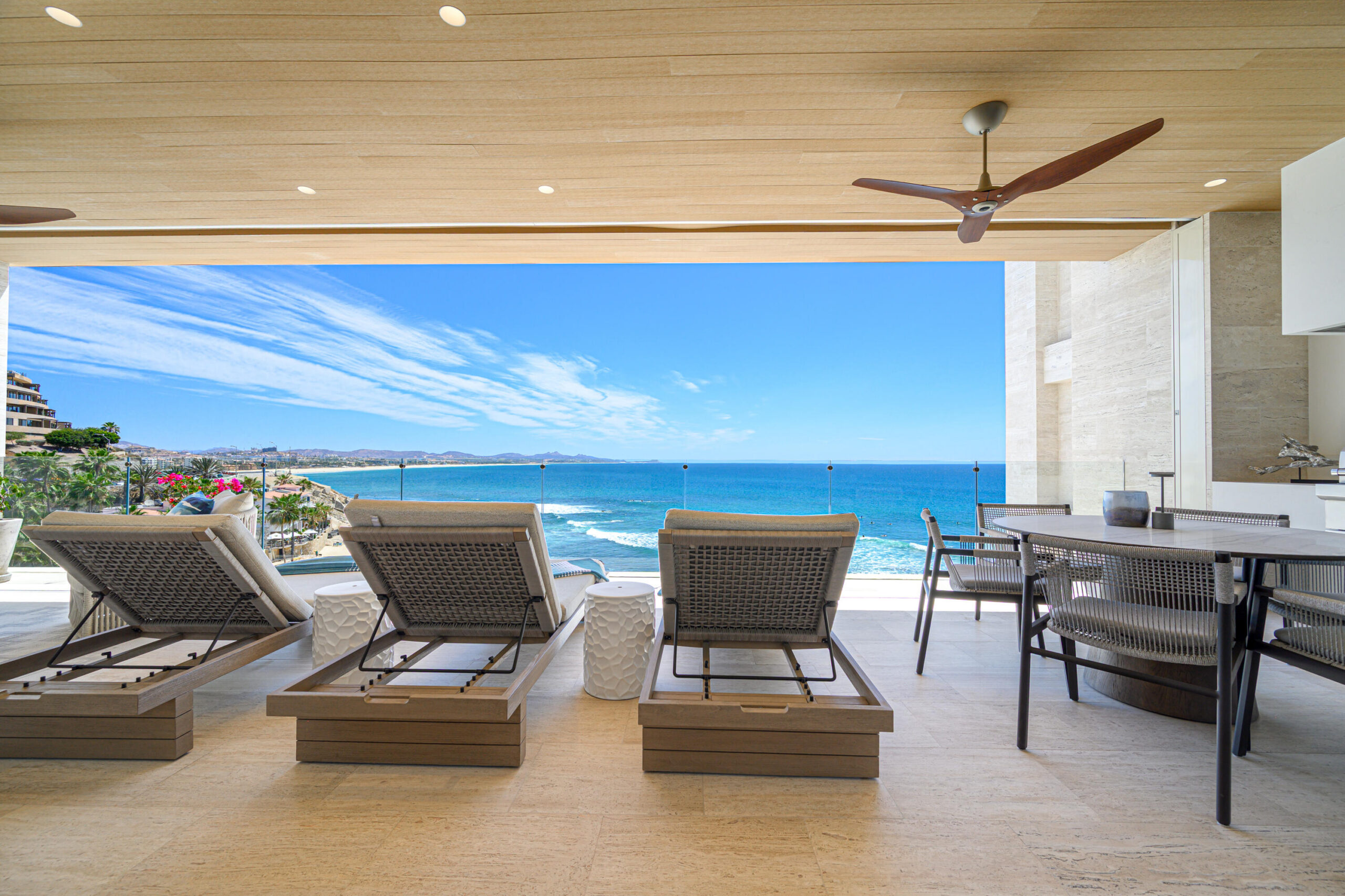 Cabo Luxury Section 28- Ocean Residences This luxury four-bedroom Ocean Residence offers an exceptional blend of comfort, elegance and breathtaking ocean for sale